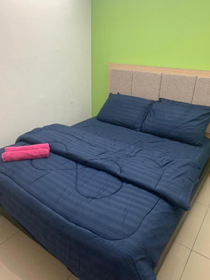 Risqi Apartment 2 Bedroom Wakaf Che Yeh Kota Bharu Zewnętrze zdjęcie