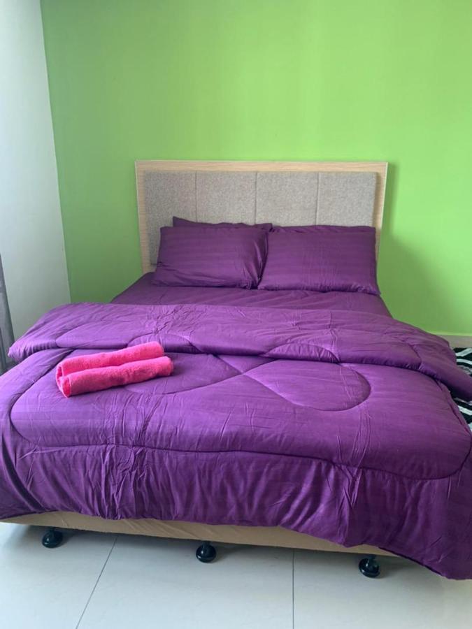 Risqi Apartment 2 Bedroom Wakaf Che Yeh Kota Bharu Zewnętrze zdjęcie