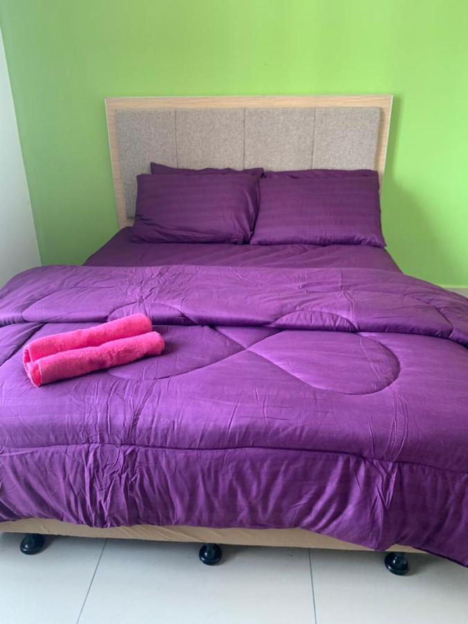 Risqi Apartment 2 Bedroom Wakaf Che Yeh Kota Bharu Zewnętrze zdjęcie